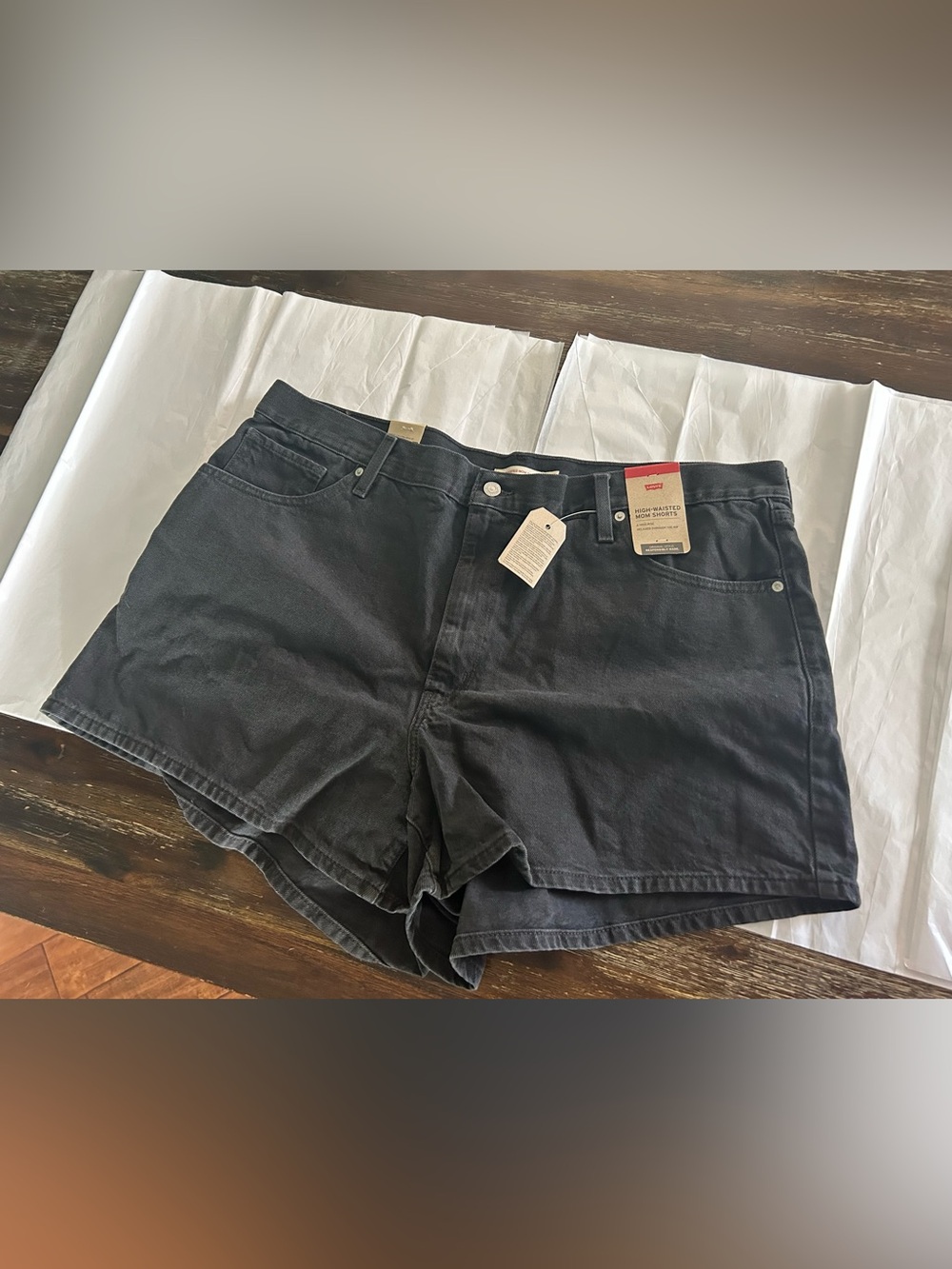 Lewis HIGH WAISTED MOM SHORTS